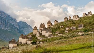 «Город мёртвых» в горах Северной Осетии